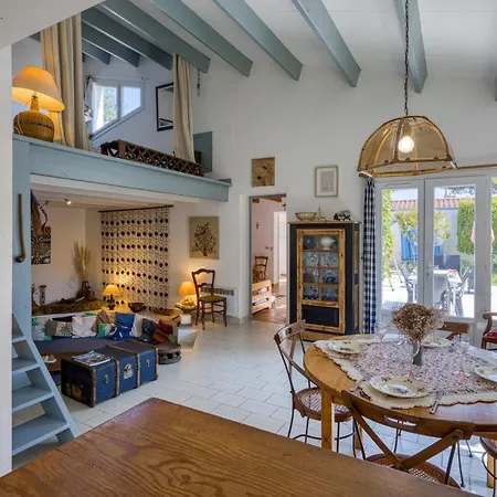 3 Bedroom Amazing In Saint-denis-doleron Saint-Denis-d'Oleron