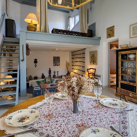 In Hébergement de vacances Saint-Denis-dʼOléron